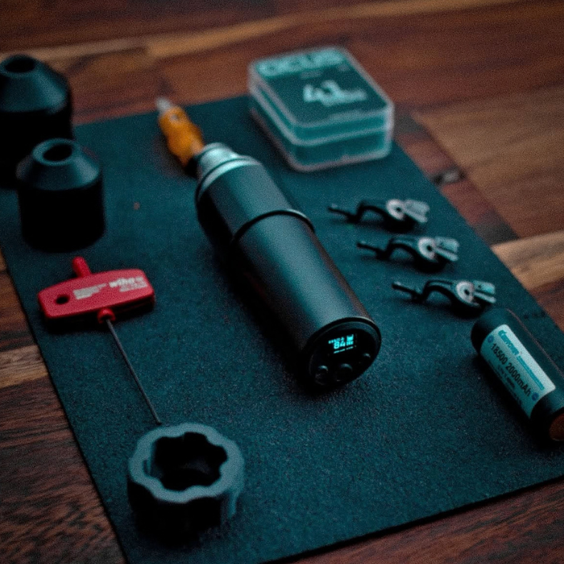 Acus M2 Wireless Tattoo Machine